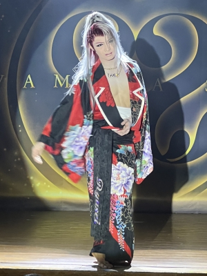 桜井亜美　ラウンジ暁(あかつき)[スナック・ラウンジ/松山市二番町]さんのブログページへはこちらから