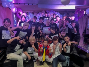 ルッキー☆西成　Real[ホストクラブ/松山市二番町]さんのブログページへはこちらから