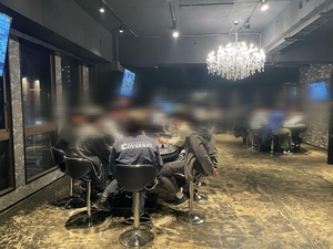 荒井ひろこ(ひろみ)　amusement bar Jacks[バー/松山市二番町]さんのブログページへはこちらから