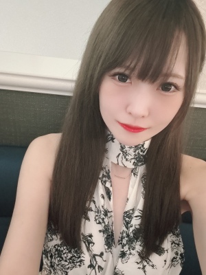 うみ　club eye[キャバクラ/松山市三番町]さんのブログページへはこちらから