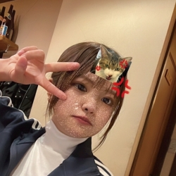 あいかさんのプロフサムネイル2