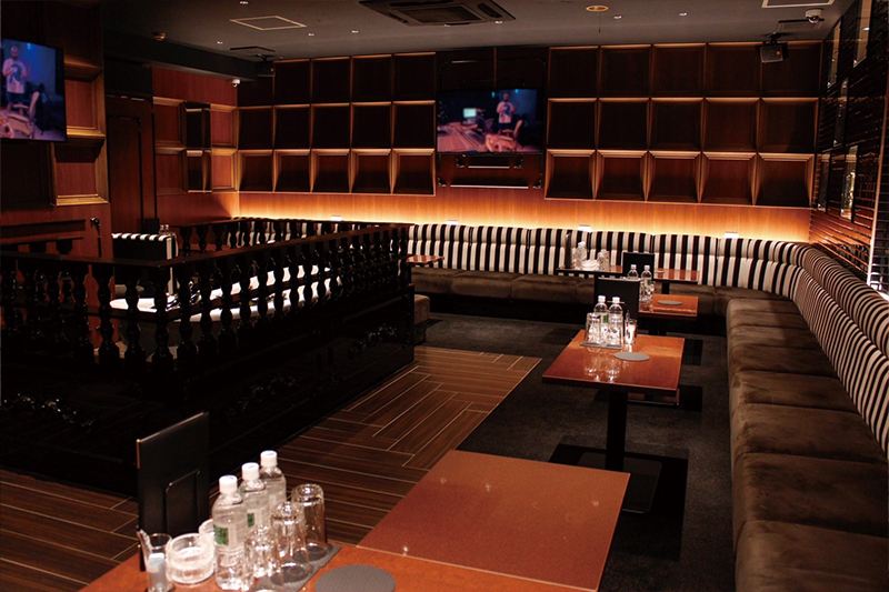 Club NEXT Plus 店内写真